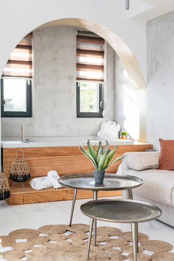 Cocooning Suites By Blue Carpet Pefkochori Bed & Breakfast