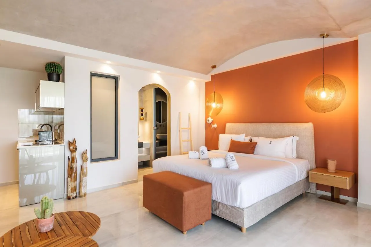 Cocooning Suites By Blue Carpet Pefkochori 2*,
